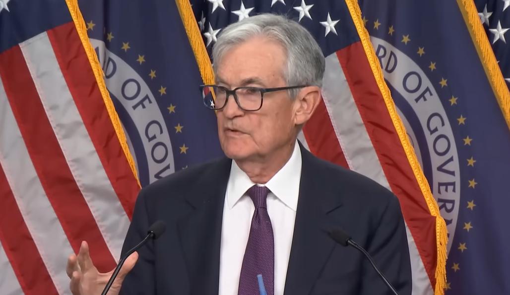 Federal Reserve, Pemerintah AS, Inflasi, Suku Bunga