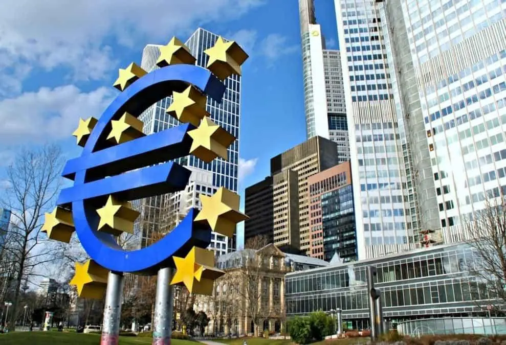 digital-euro-stablecoin-risks-ecb